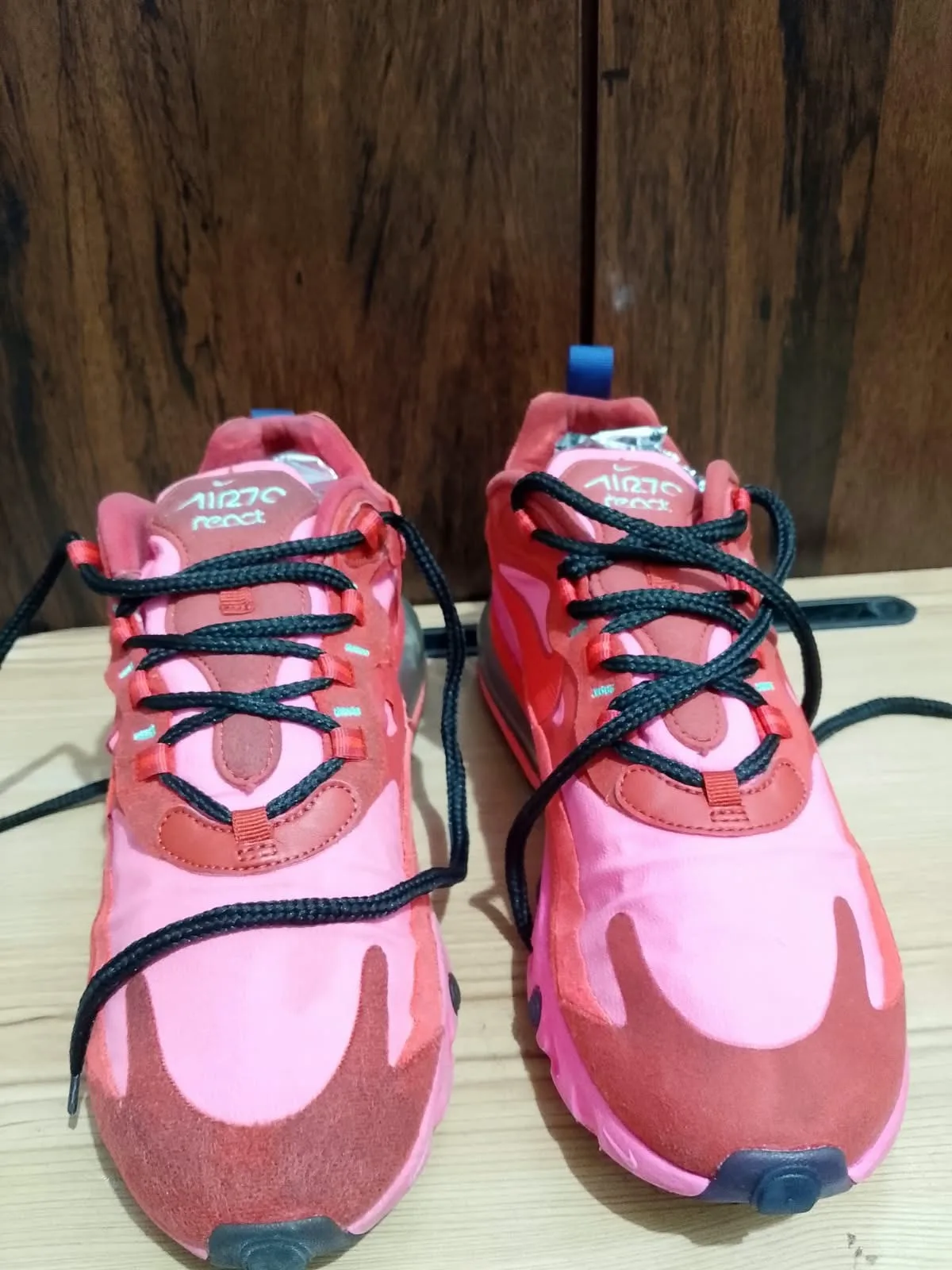 Nike Air Max 270 React, coral, extra