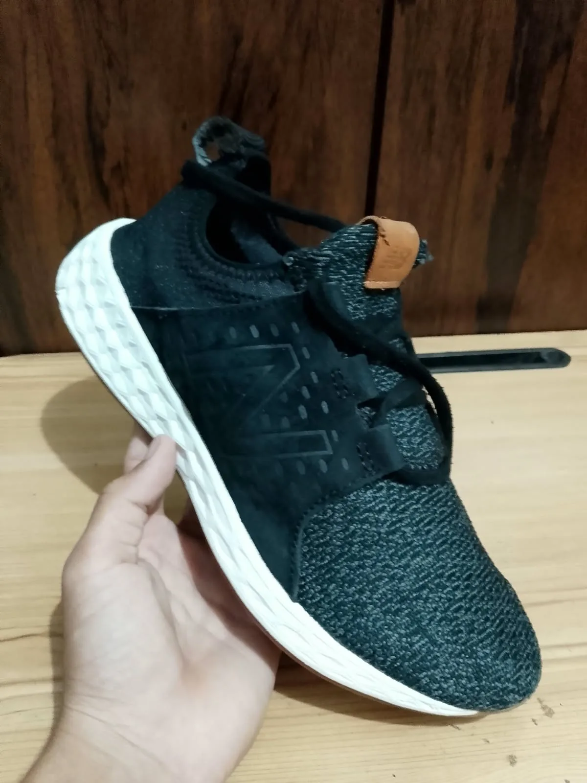 New Balance Fresh Foam Cruz, black, inside label